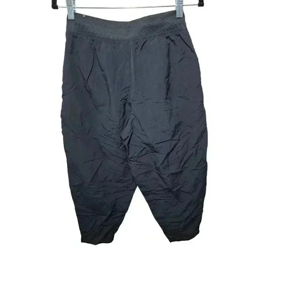 Nike Women's Small Sportswear Essential Woven High Rise Pants Black DQ6809-010 - Picture 9 of 10